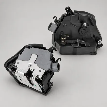 Front door lock for BMW X5 E53